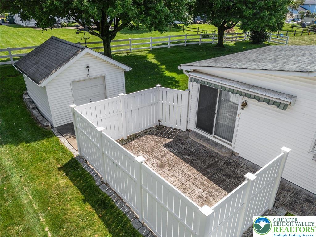 Palmer Twp, Pennsylvania 18045, United States, 3 Bedrooms Bedrooms, ,3 BathroomsBathrooms,Residential,Pending,160112