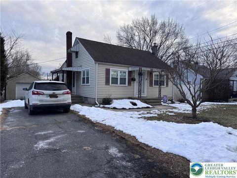 Photo of 58 George Avenue, Nazareth, PA 18064 (MLS # 772410)