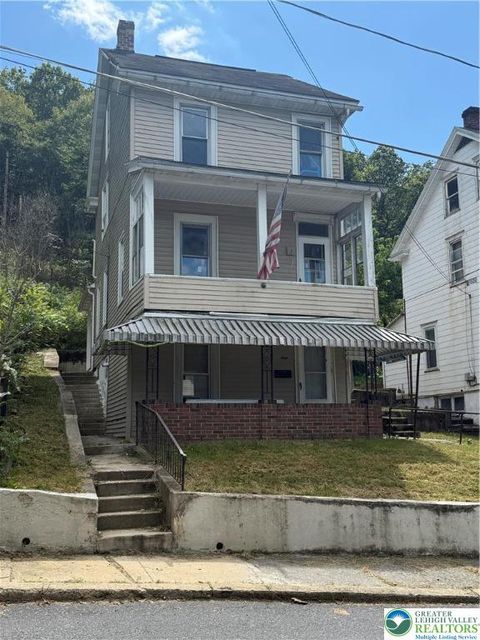 Photo of 1 W High Street, Nesquehoning Boro, PA 18240 (MLS # 765083) Photo of 1 W High Street, Nesquehoning Boro, PA 18240 (MLS # 765083)