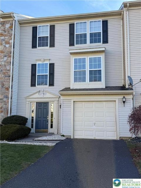 Photo of 4046 Clubhouse Court, Upper Saucon Twp, PA 18034 (MLS # 768656)