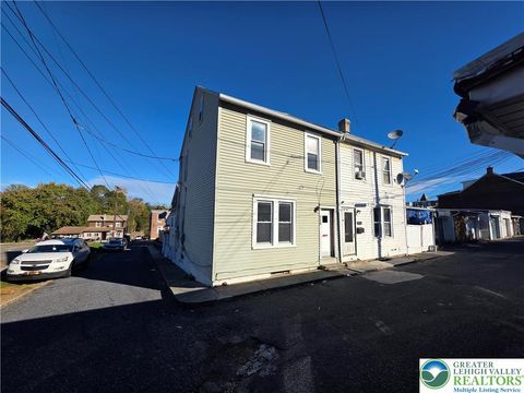 Photo of 733 Clay Street, Allentown, PA 18102 (MLS # 767015) Photo of 733 Clay Street, Allentown, PA 18102 (MLS # 767015)