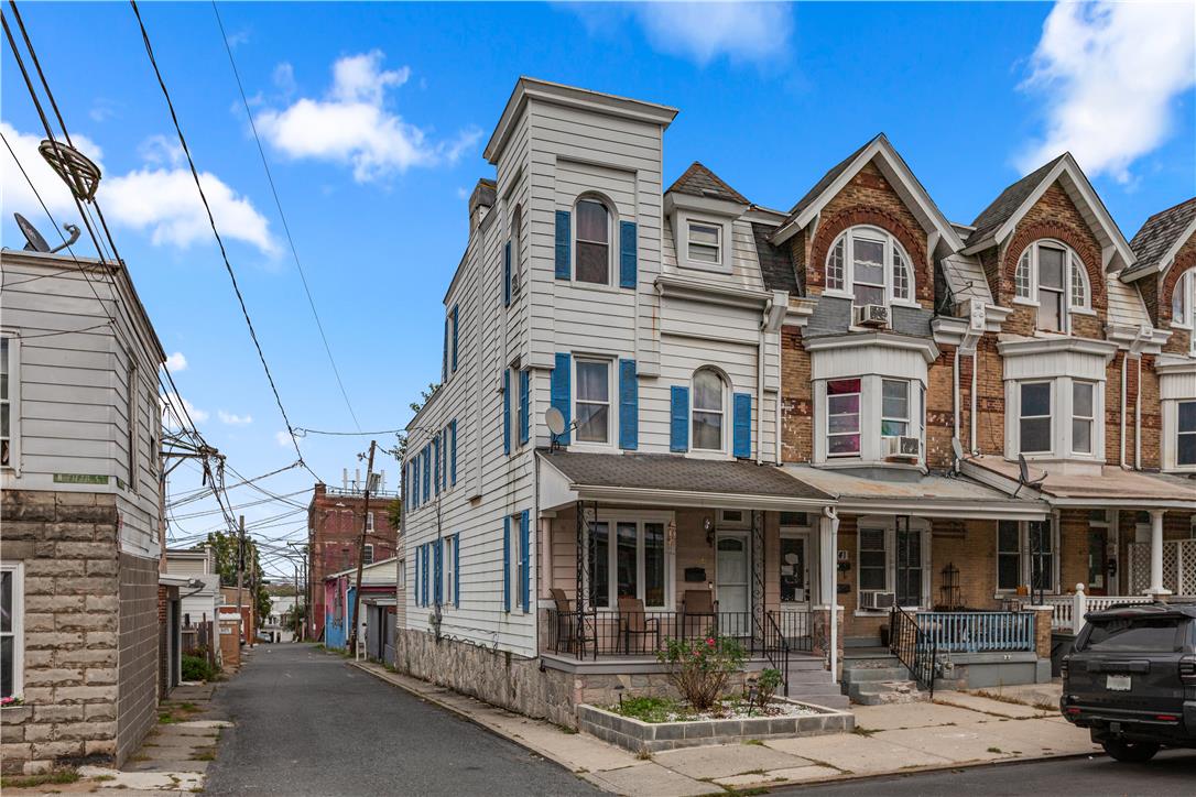 743 N 5th Street