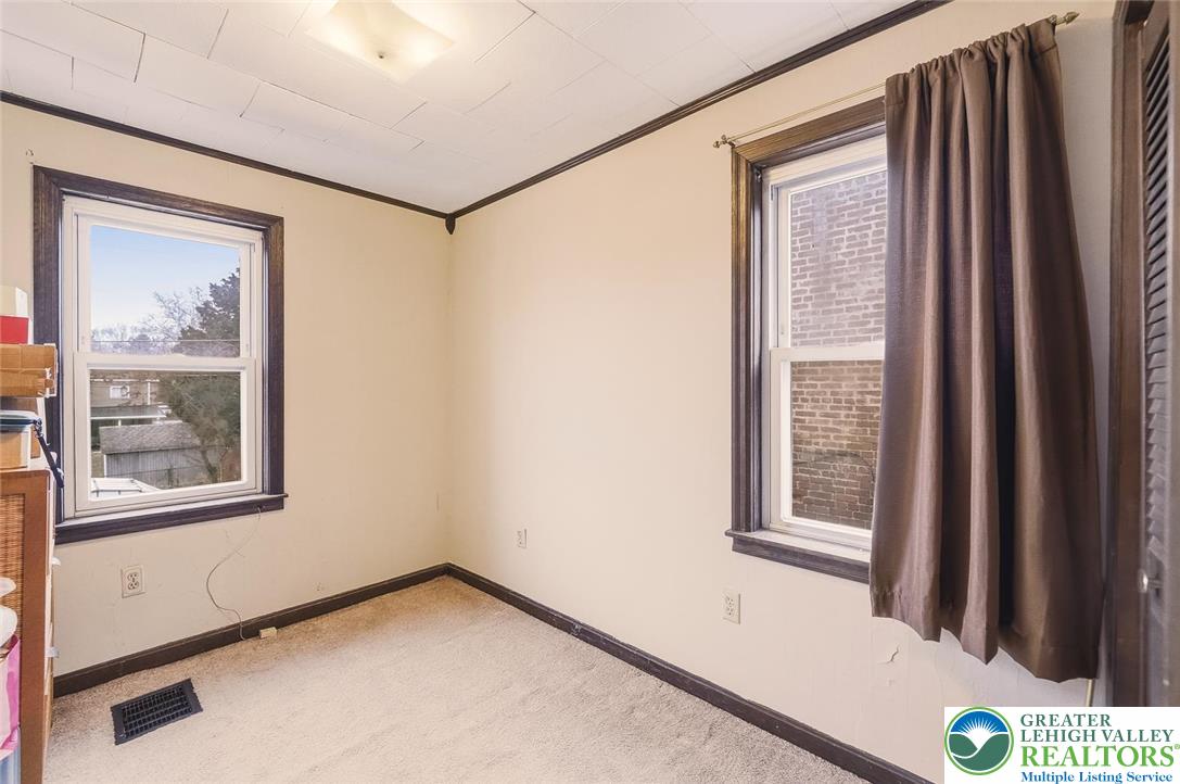 Reading City, Pennsylvania 19605, United States, 3 Bedrooms Bedrooms, ,1 BathroomBathrooms,Residential,Active,256599