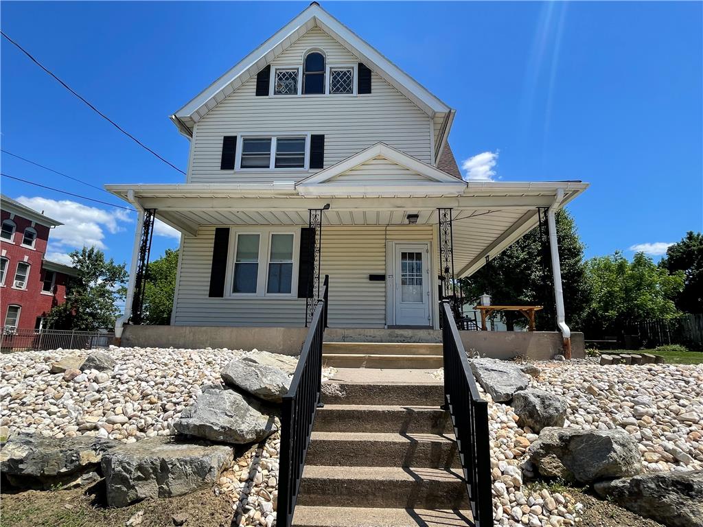 1219 3rd Street #1