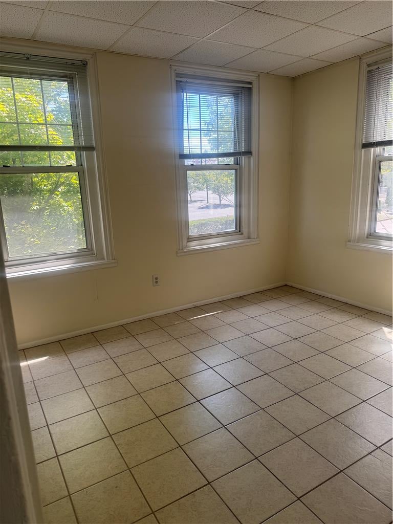 717 Center Street 2F