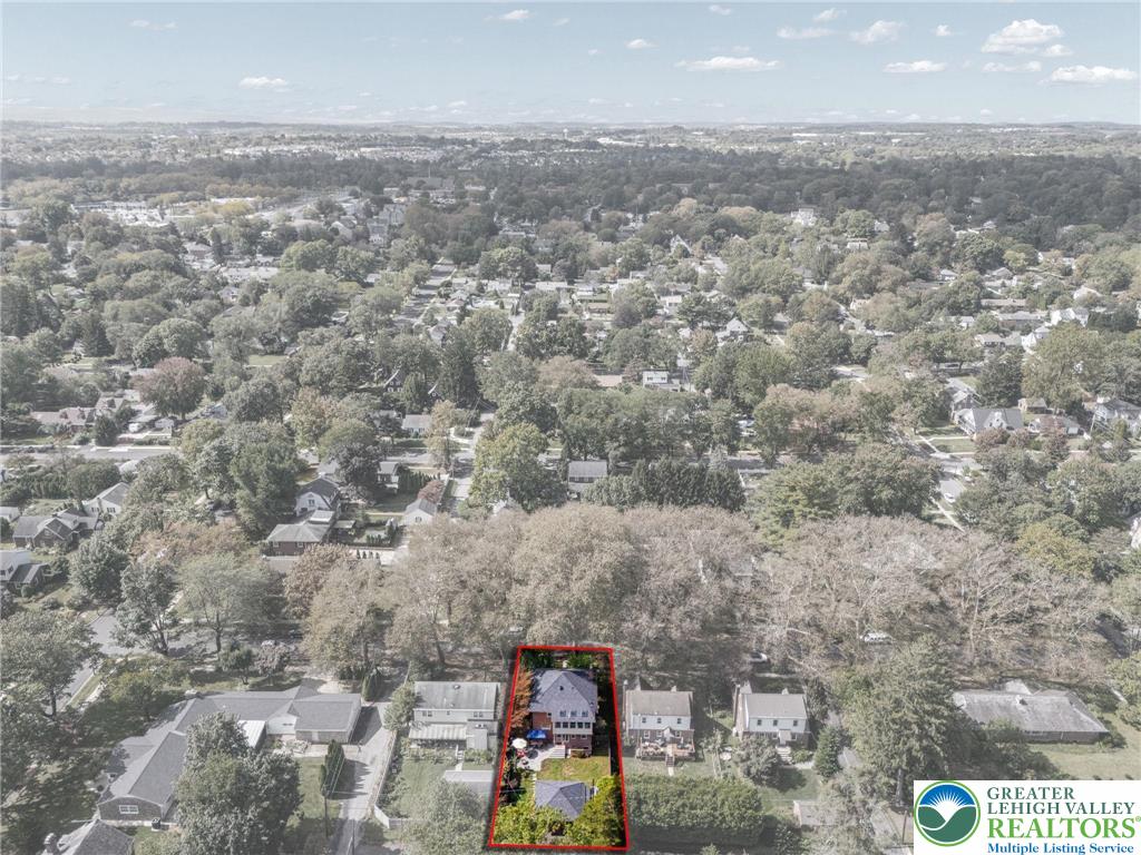 Allentown City, Pennsylvania 18104, United States, 4 Bedrooms Bedrooms, ,2 BathroomsBathrooms,Residential,Active,222399