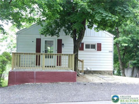 Photo of 1244 Seidersville Road, Lower Saucon Twp, PA 18015 (MLS # 776868)