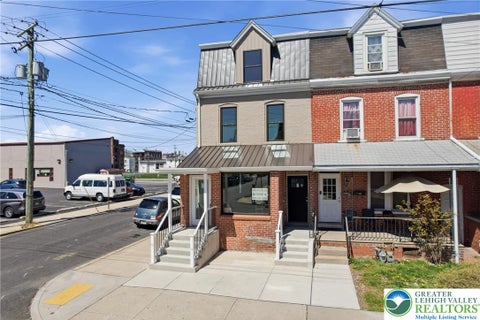 Photo of 1425 W Gordon Street #1, Allentown, PA 18102 (MLS # 779790)