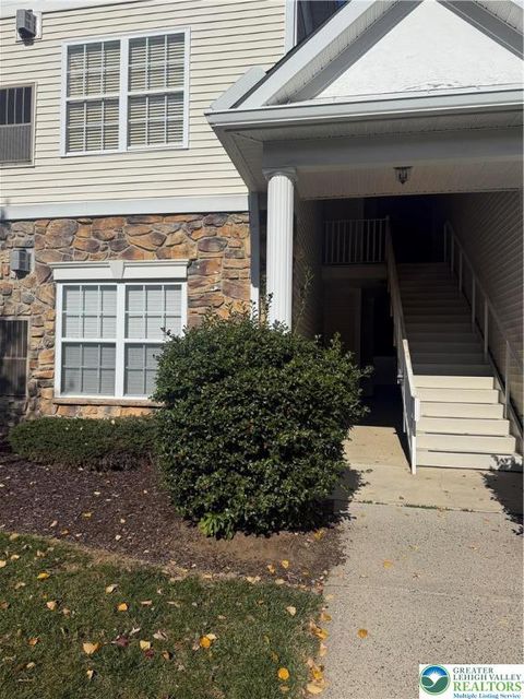 303 Waterford Terrace Williams Twp PA 18042