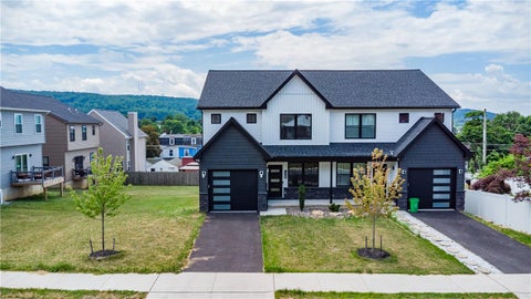 Photo of 238 Cumberland Street, Allentown, PA 18103 (MLS # 779382)