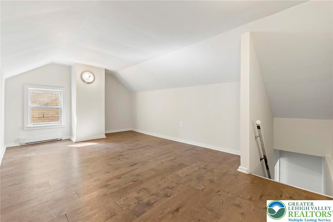 Allentown City, Pennsylvania 18102, United States, 3 Bedrooms Bedrooms, ,1 BathroomBathrooms,Residential,Active,211256