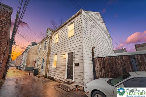 Photo of 336 N Limestone Street, Allentown, PA 18102 (MLS # 764771) Photo of 336 N Limestone Street, Allentown, PA 18102 (MLS # 764771)
