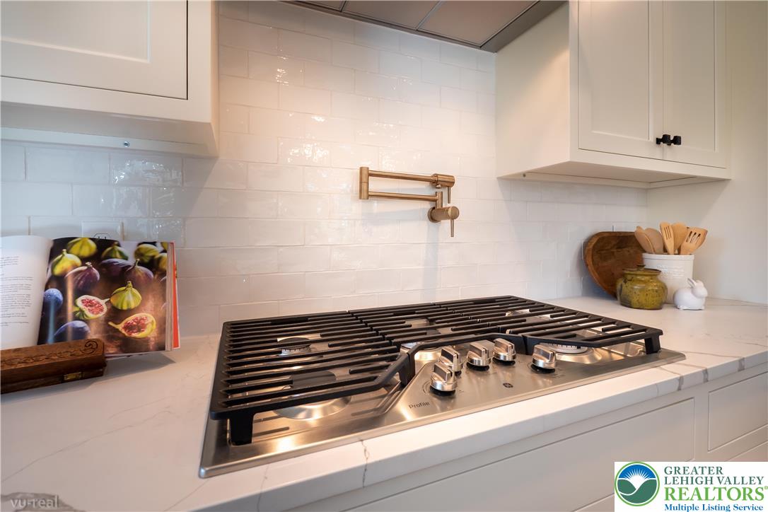 Upper Saucon Twp, Pennsylvania 18015, United States, 3 Bedrooms Bedrooms, ,3 BathroomsBathrooms,Residential,Active,175063