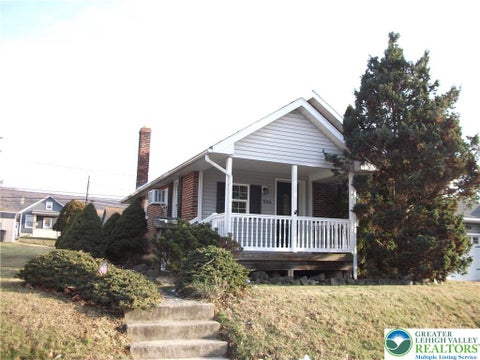 Photo for 506 Evergreen Street