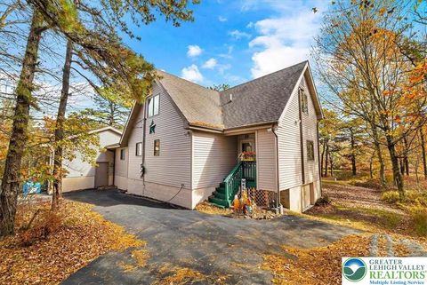 Photo of 2208 Mohegan Court, Tunkhannock Twp, PA 18334 (MLS # 771382)