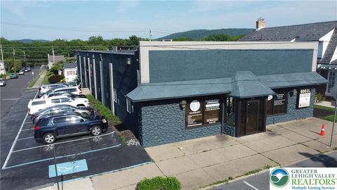 Photo of 800 Main Street, Hellertown Boro, PA 18055 (MLS # 759838) Photo of 800 Main Street, Hellertown Boro, PA 18055 (MLS # 759838)