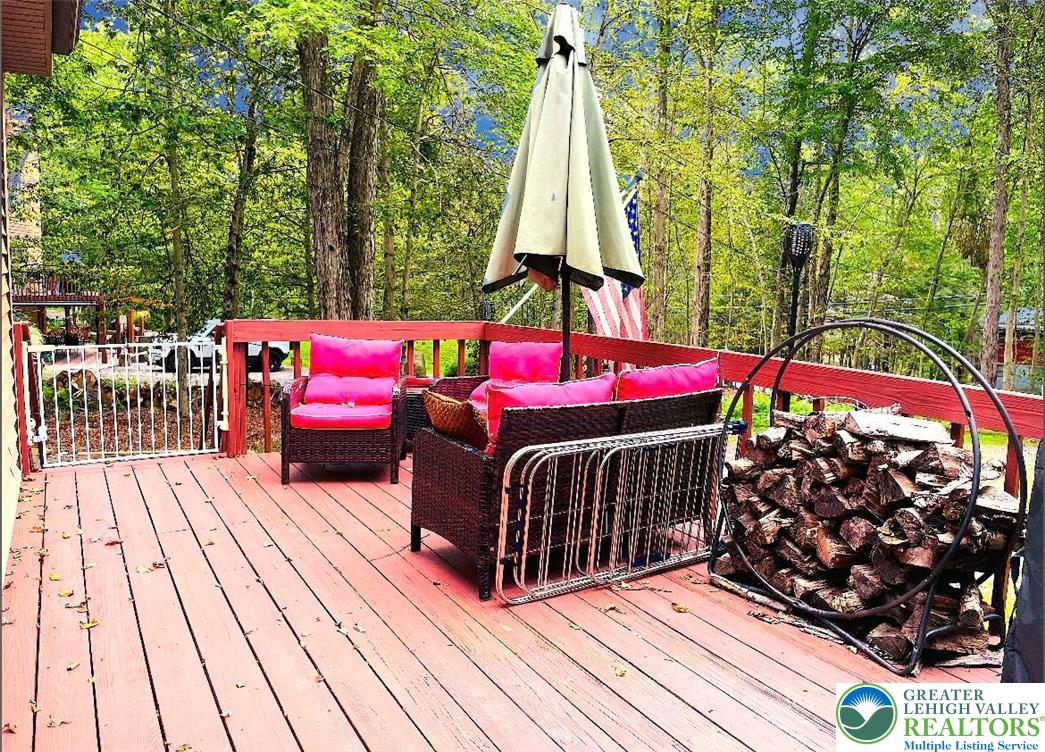 72 CREEK VIEW Drive E