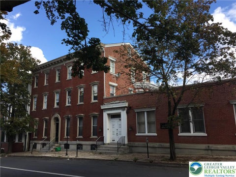 Photo for 215 N 9th Street