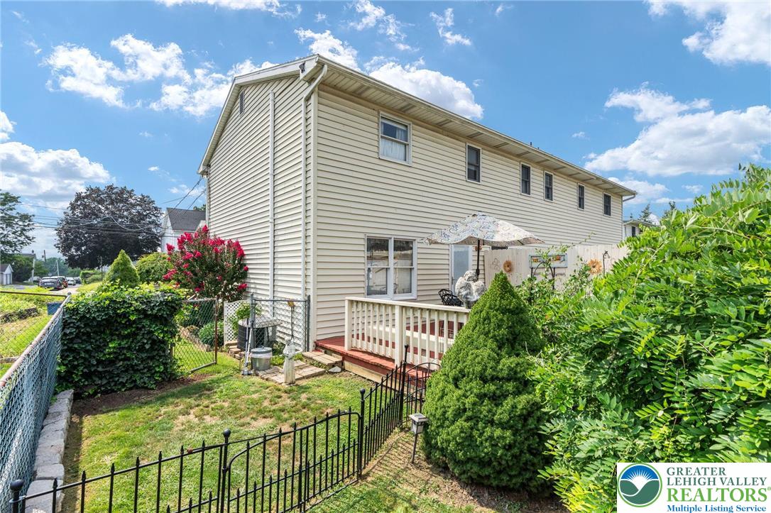 Coplay Boro, Pennsylvania 18037, United States, 3 Bedrooms Bedrooms, ,3 BathroomsBathrooms,Residential,Pending,188092