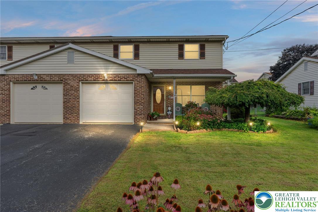 Coplay Boro, Pennsylvania 18037, United States, 3 Bedrooms Bedrooms, ,3 BathroomsBathrooms,Residential,Pending,188092