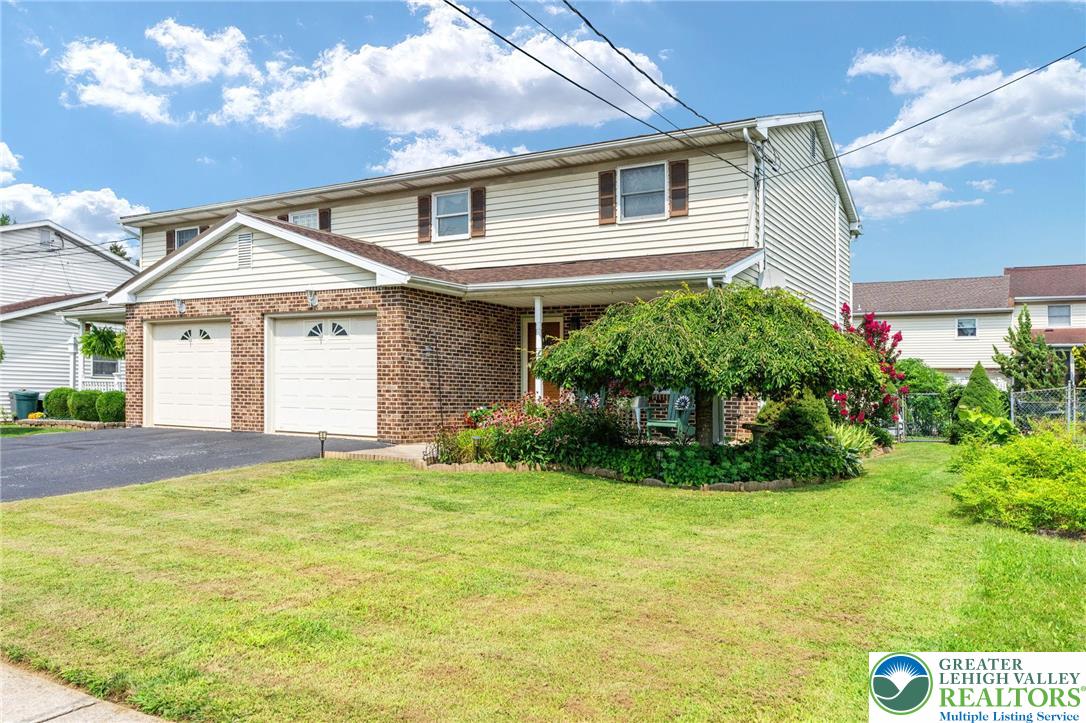 Coplay Boro, Pennsylvania 18037, United States, 3 Bedrooms Bedrooms, ,3 BathroomsBathrooms,Residential,Pending,188092