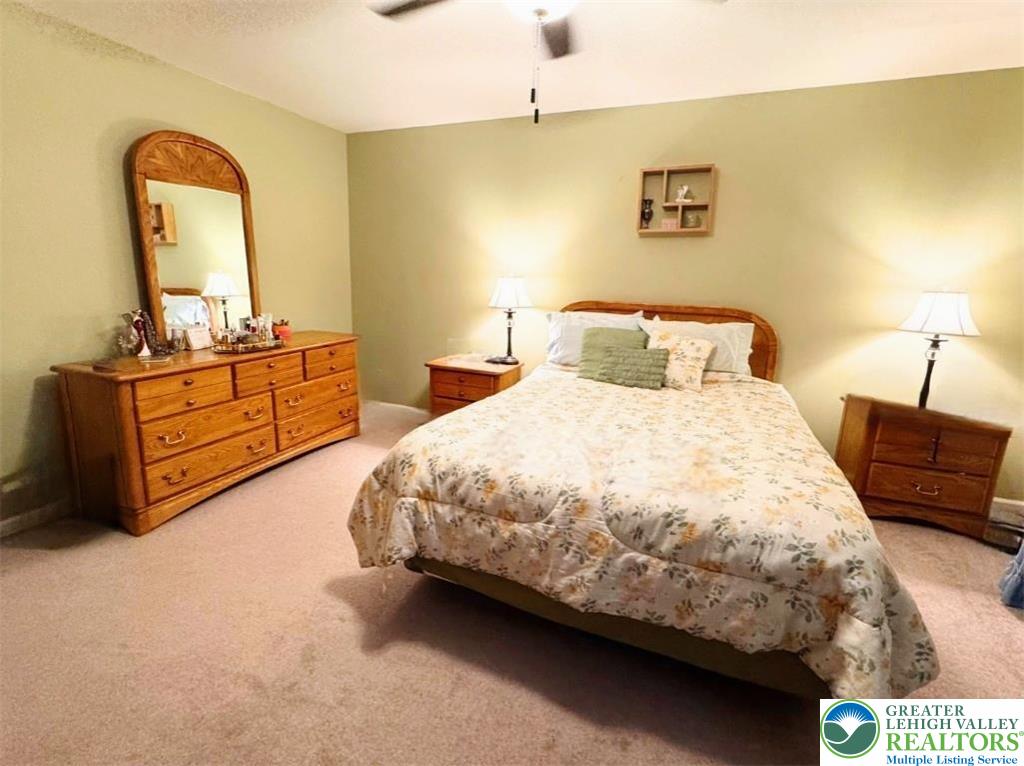 Northampton Boro, Pennsylvania 18067, United States, 3 Bedrooms Bedrooms, ,3 BathroomsBathrooms,Residential,Active,244610