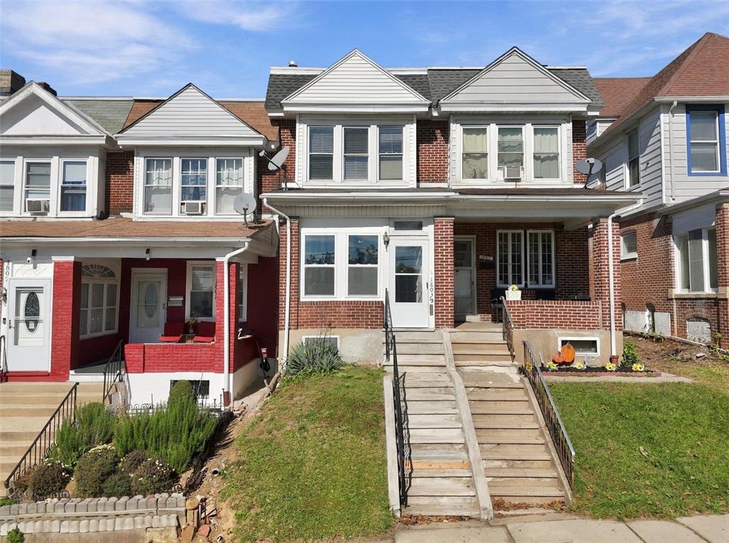 1803 W Linden Street