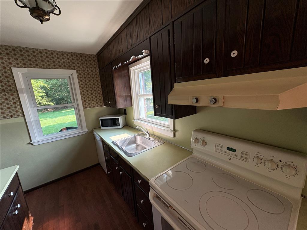 1383 Scottie Lane