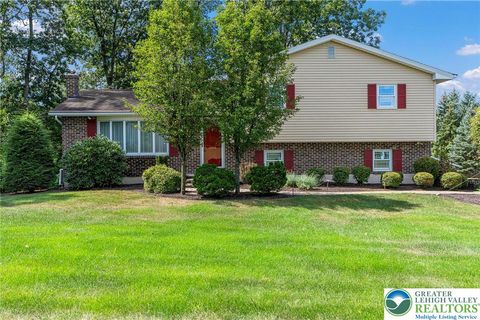 Photo of 3546 Oak Ridge Drive, Washington Twp, PA 18080 (MLS # 765292) Photo of 3546 Oak Ridge Drive, Washington Twp, PA 18080 (MLS # 765292)