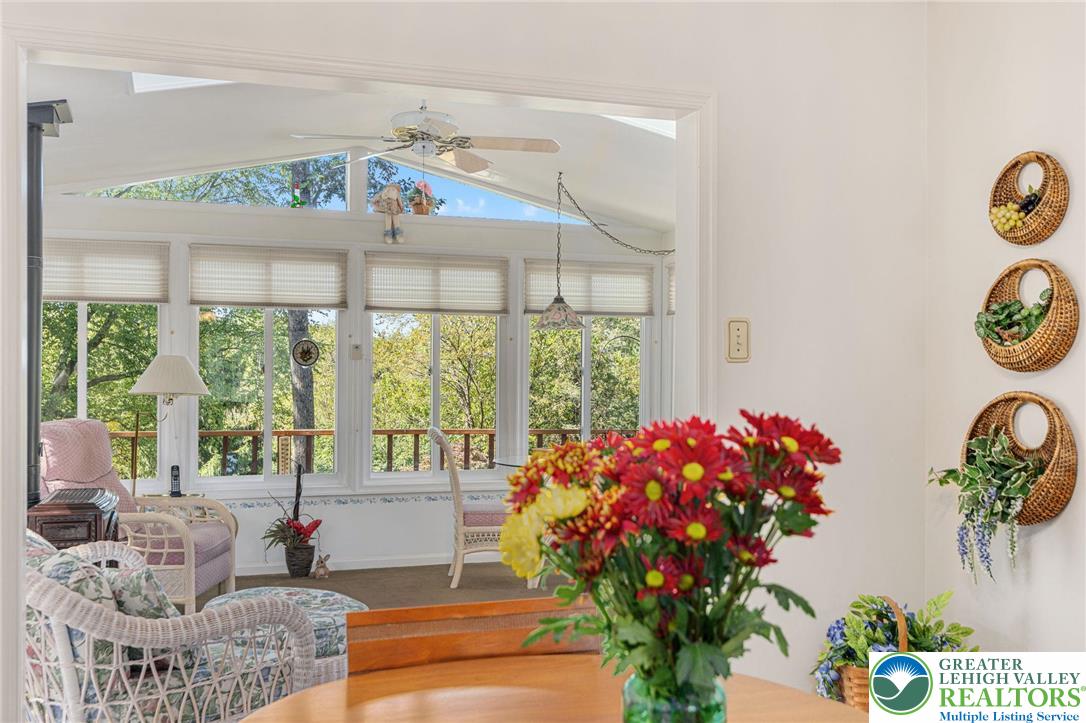 Washington Twp, Pennsylvania 18080, United States, 3 Bedrooms Bedrooms, ,2 BathroomsBathrooms,Residential,Active,215842