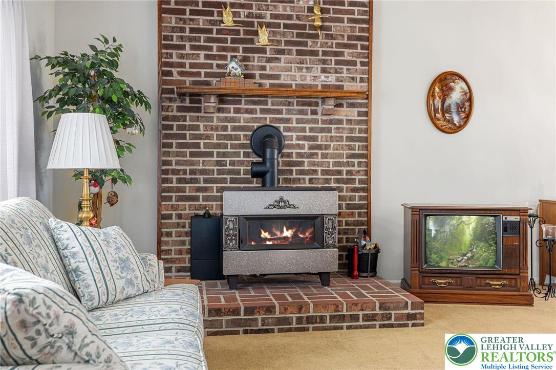 Washington Twp, Pennsylvania 18080, United States, 3 Bedrooms Bedrooms, ,2 BathroomsBathrooms,Residential,Active,215842