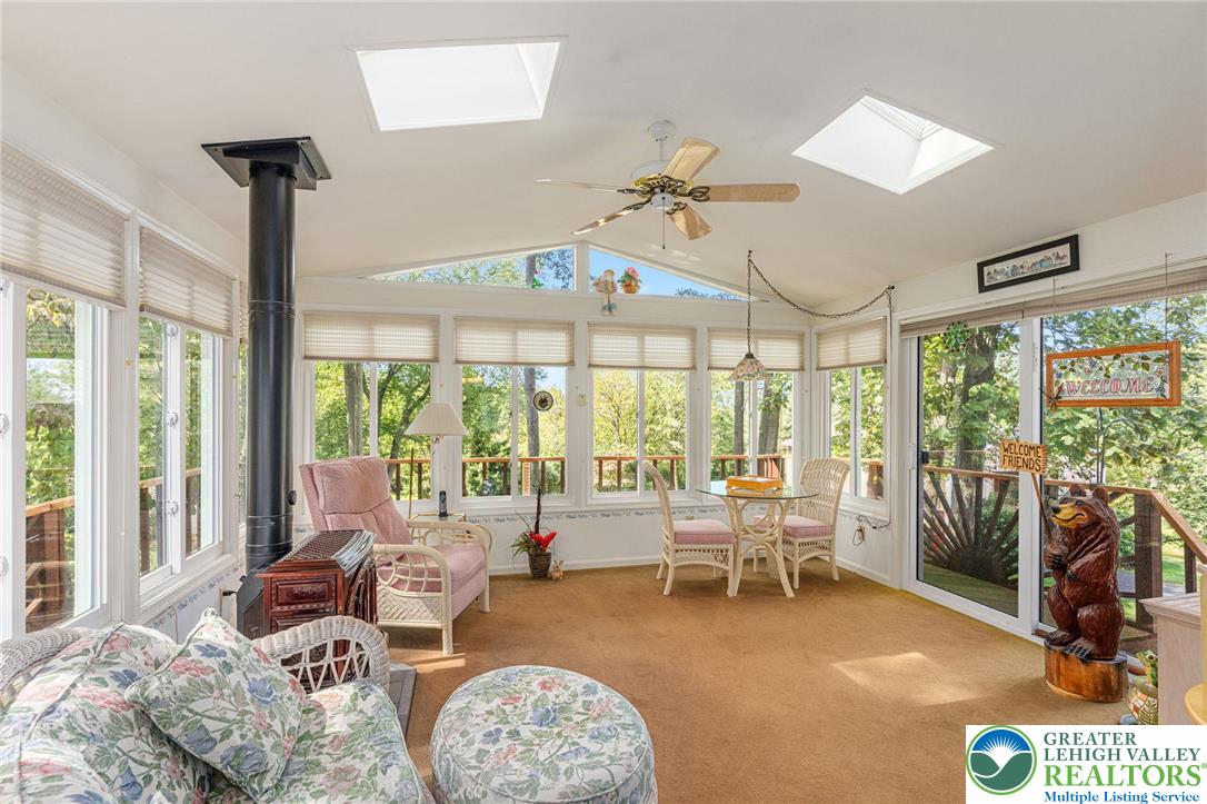 Washington Twp, Pennsylvania 18080, United States, 3 Bedrooms Bedrooms, ,2 BathroomsBathrooms,Residential,Active,215842