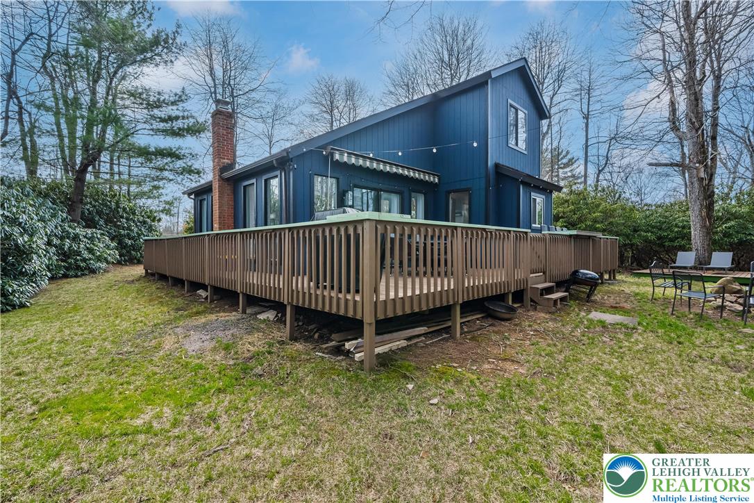 112 Crazy Horse Court
