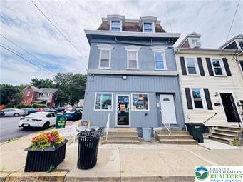 Photo for 1000 Ferry Street