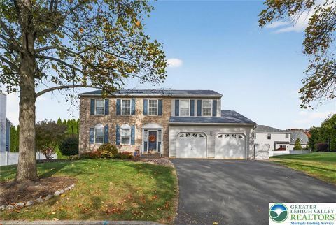 Photo of 3905 Evergreen Drive, Bethlehem Twp, PA 18020 (MLS # 767287) Photo of 3905 Evergreen Drive, Bethlehem Twp, PA 18020 (MLS # 767287)