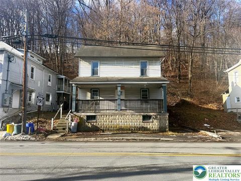 Photo of 516 S 1st Street, Bangor Boro, PA 18013 (MLS # 770146)