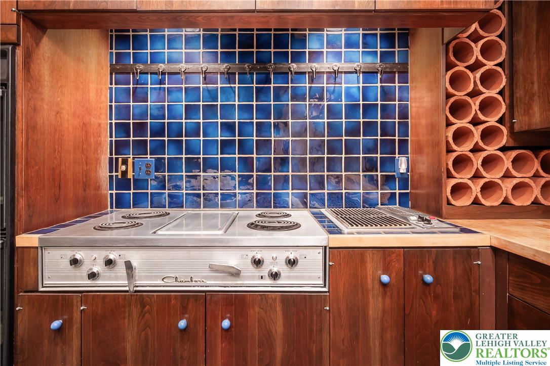 Lower Macungie Twp, Pennsylvania 18103, United States, 3 Bedrooms Bedrooms, ,4 BathroomsBathrooms,Residential,Active,170073