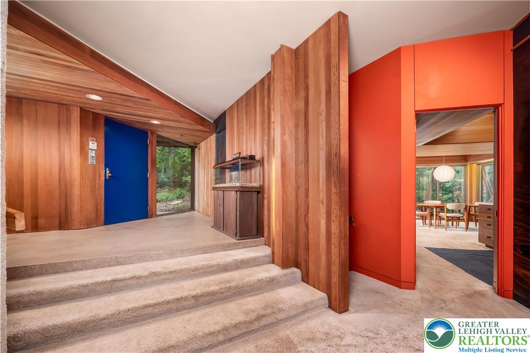 Lower Macungie Twp, Pennsylvania 18103, United States, 3 Bedrooms Bedrooms, ,4 BathroomsBathrooms,Residential,Active,170073