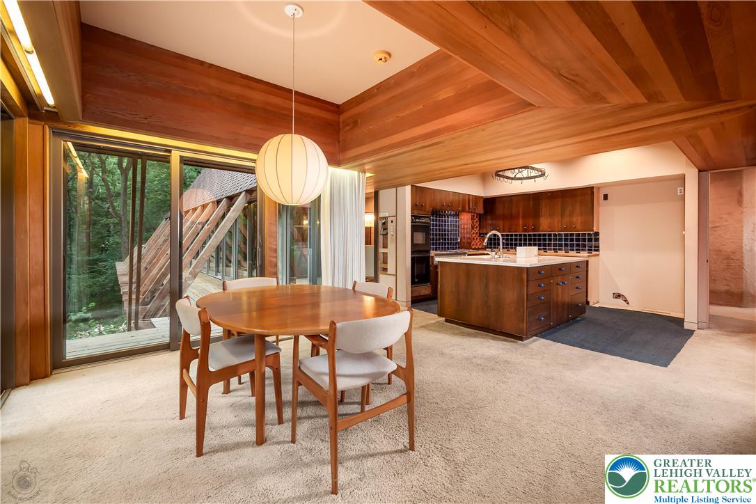 Lower Macungie Twp, Pennsylvania 18103, United States, 3 Bedrooms Bedrooms, ,4 BathroomsBathrooms,Residential,Active,170073