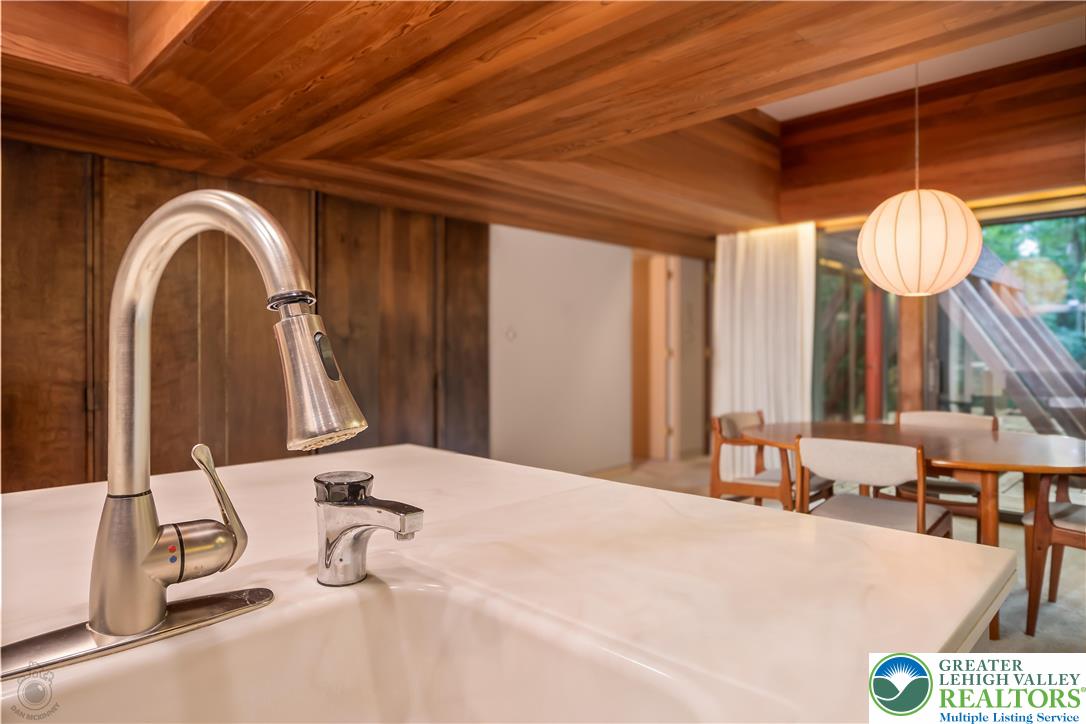 Lower Macungie Twp, Pennsylvania 18103, United States, 3 Bedrooms Bedrooms, ,4 BathroomsBathrooms,Residential,Active,170073