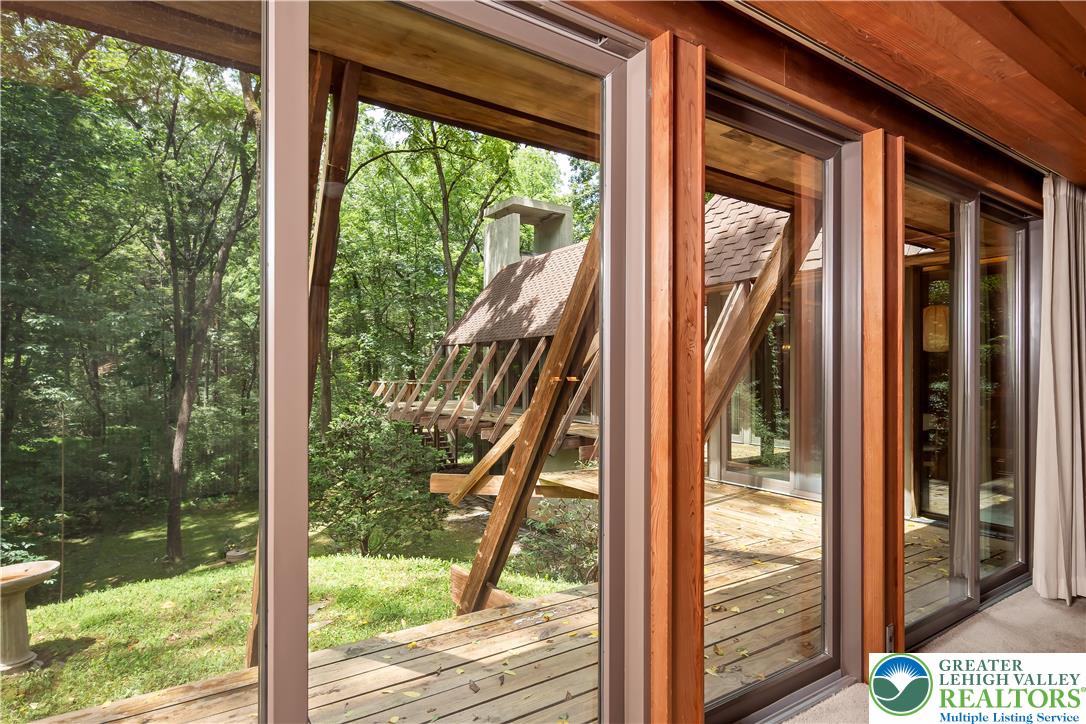 Lower Macungie Twp, Pennsylvania 18103, United States, 3 Bedrooms Bedrooms, ,4 BathroomsBathrooms,Residential,Active,170073