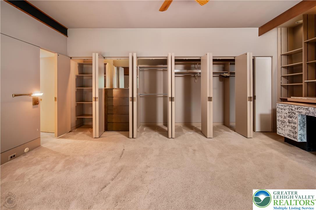 Lower Macungie Twp, Pennsylvania 18103, United States, 3 Bedrooms Bedrooms, ,4 BathroomsBathrooms,Residential,Active,170073