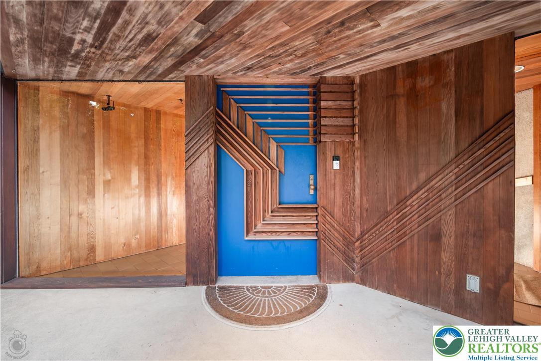 Lower Macungie Twp, Pennsylvania 18103, United States, 3 Bedrooms Bedrooms, ,4 BathroomsBathrooms,Residential,Active,170073