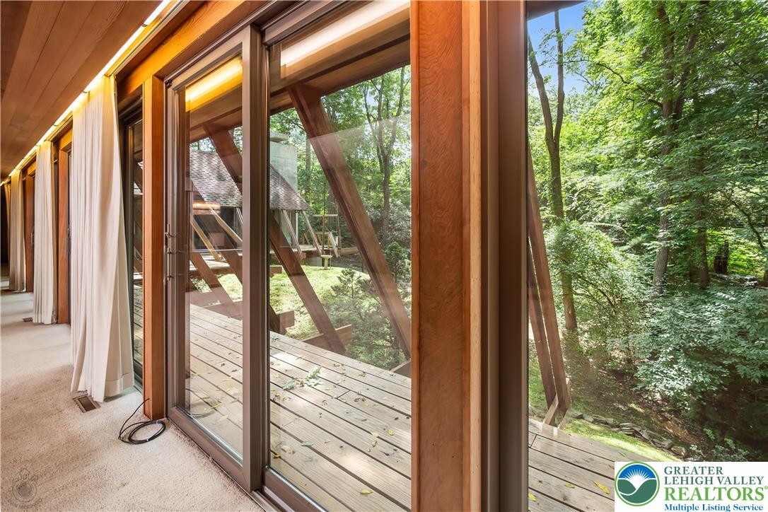 Lower Macungie Twp, Pennsylvania 18103, United States, 3 Bedrooms Bedrooms, ,4 BathroomsBathrooms,Residential,Active,170073