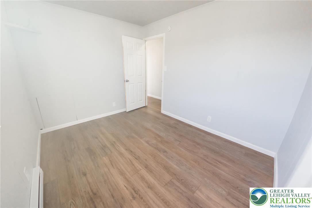 Allentown City, Pennsylvania 18103, United States, 4 Bedrooms Bedrooms, ,3 BathroomsBathrooms,Residential,Active,214236