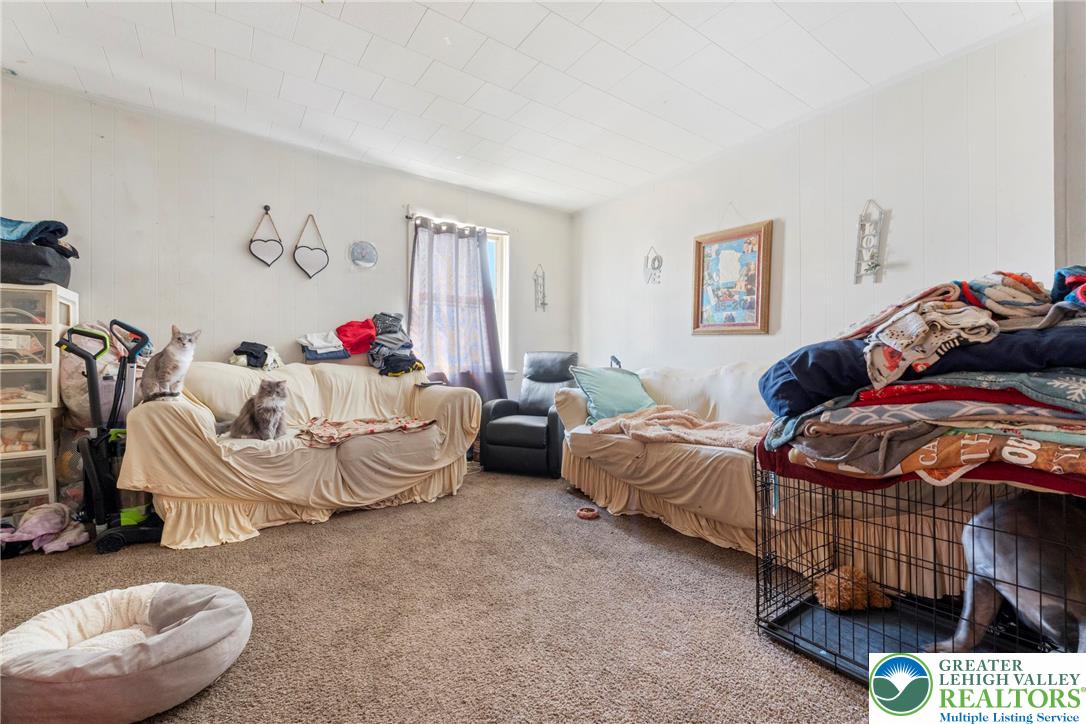 Allentown City, Pennsylvania 18103, United States, 4 Bedrooms Bedrooms, ,3 BathroomsBathrooms,Residential,Active,214236