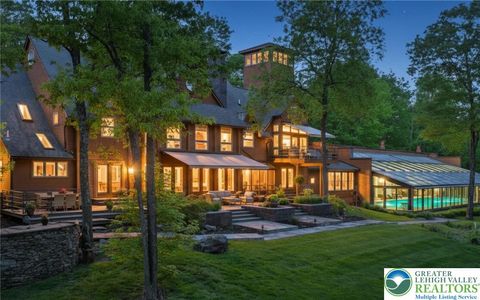 Photo of 310 Hunters Farm Road, Paradise Twp, PA 18332 (MLS # 774316)