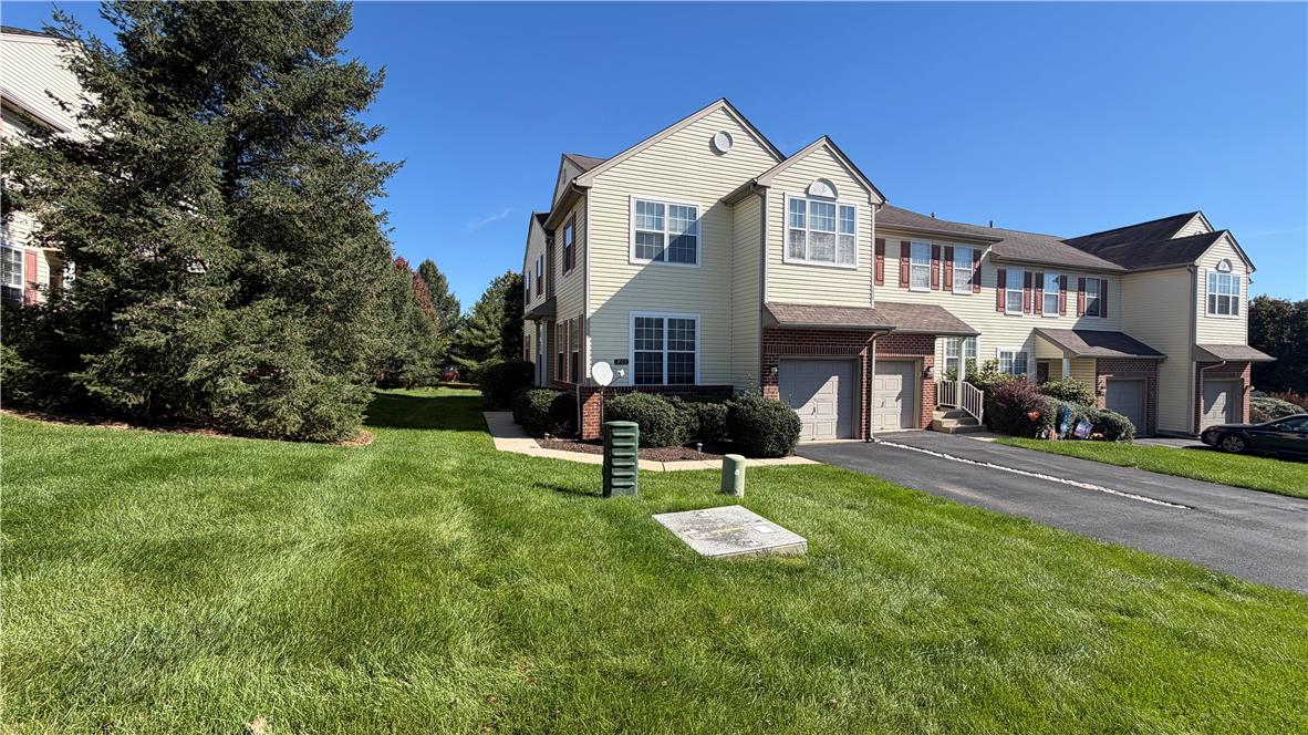 8100 Cross Creek Circle W