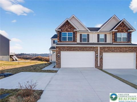 Photo of 219 Sunglo Drive, Ontelaunee Twp, PA 19533 (MLS # 770596)