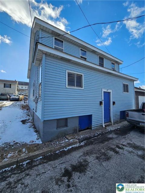 Photo of 22 E Richards Street, Summit Hill Boro, PA 18250 (MLS # 766429) Photo of 22 E Richards Street, Summit Hill Boro, PA 18250 (MLS # 766429)